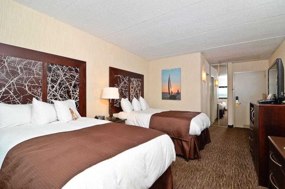 Ramada By Wyndham Buffalo Downtown Екстериор снимка
