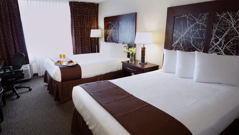 Ramada By Wyndham Buffalo Downtown Екстериор снимка